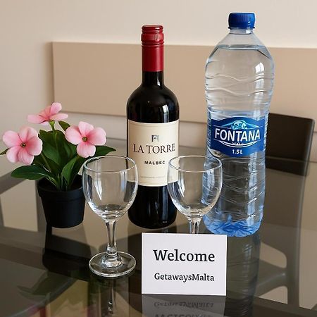 Summer Breeze Comfort Sunny Apartments Close To The Sandy Beaches - By Getawaysmalta Mellieħa Exterior foto